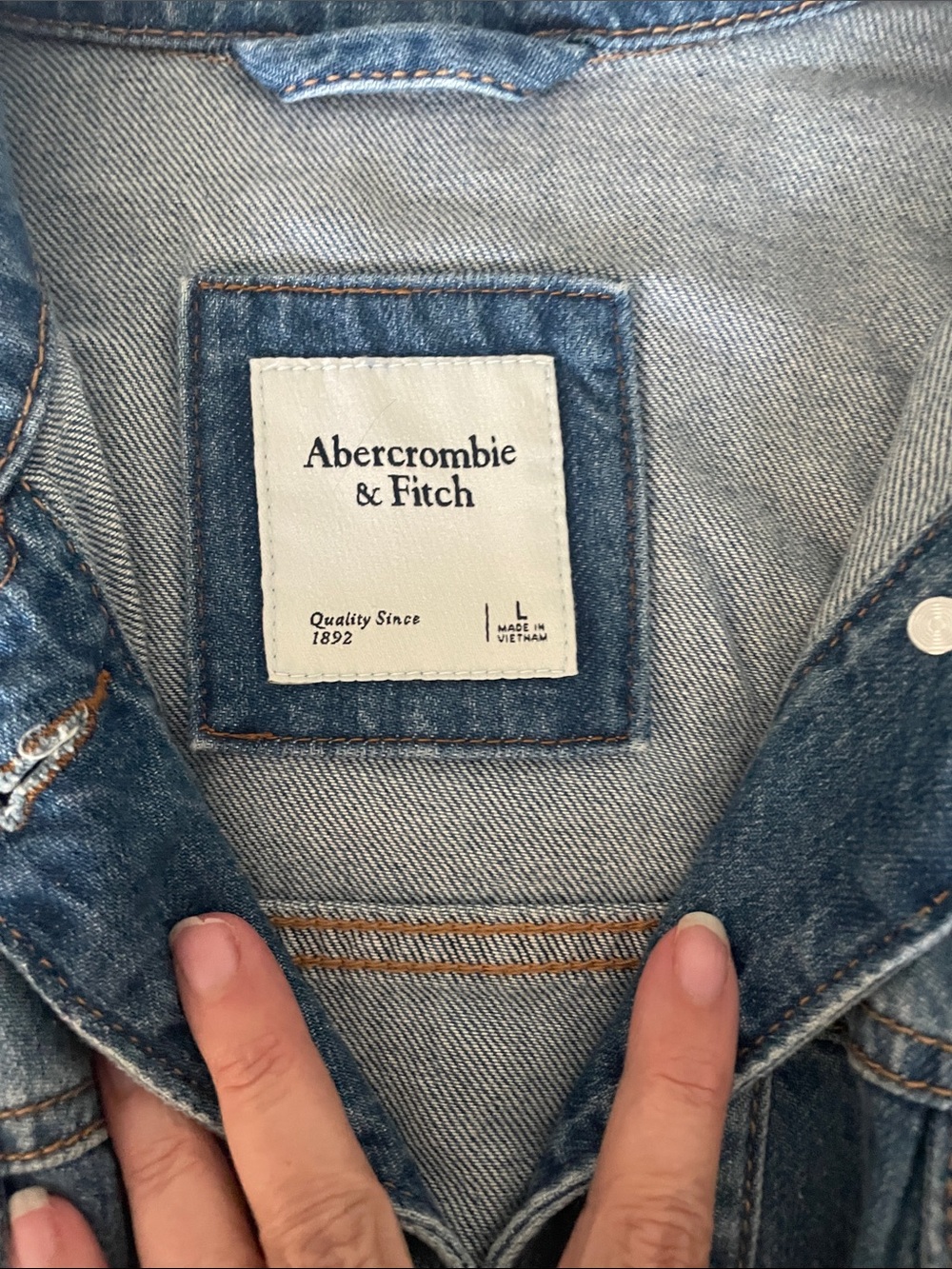 Abercrombie & Fitch Blue Denim Jacket with Chest Pockets - Picture 3 of 4